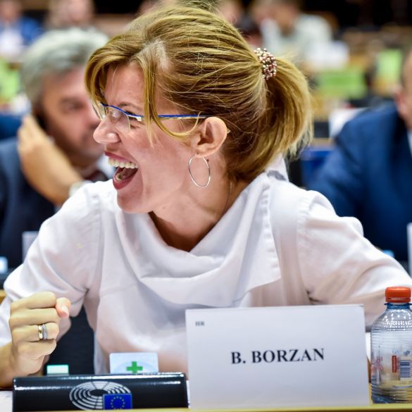 Borzan slavi - EU parlament izglasao zakon o zabrani ugrađenih kvarova