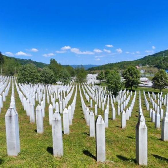 Međunarodni je dan sjećanja na genocid u Srebrenici