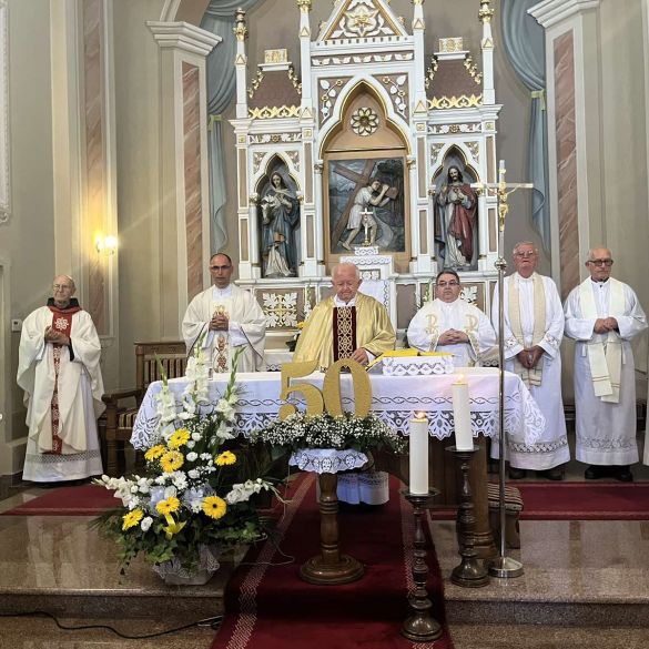 Proslavljena zlatna misa mons. Stjepana Belobrajdića