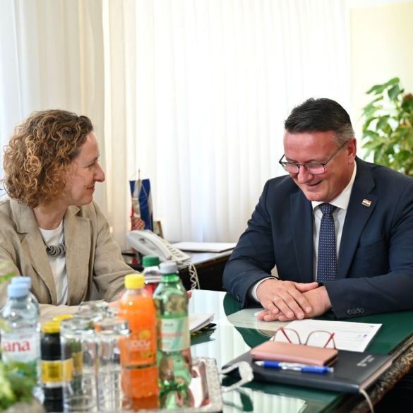 Ministrica kulture i medija razgovarala sa županom Marušićem 