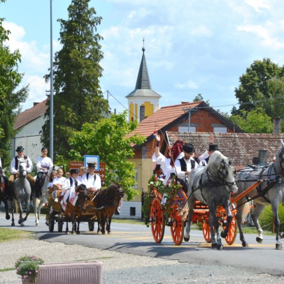 „Ne idem iz Slavonije“ - manifestacija koja čuva običaje slavonskog sela