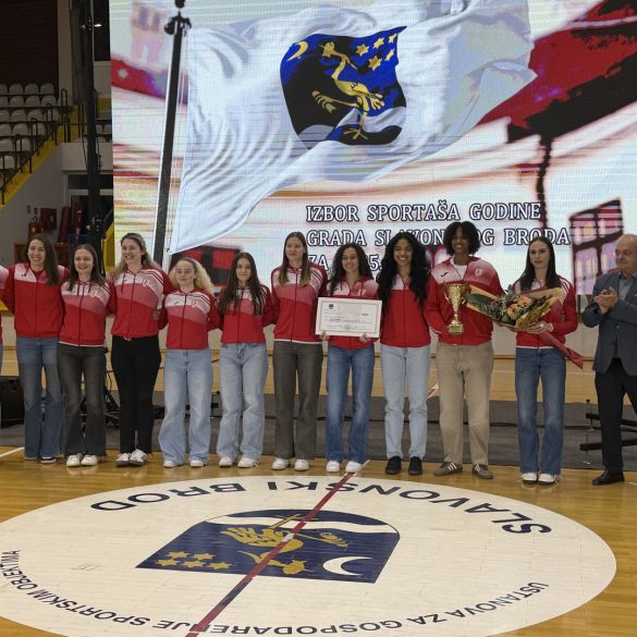 Svečano proglašeni najuspješniji sportaši Slavonskog Broda 
