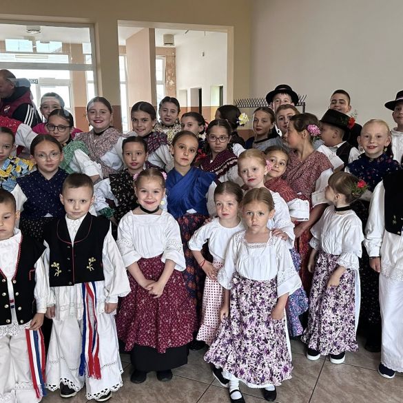 Otvorena druga dječja smotra u Oriovcu 'Sad ću pjevat!'