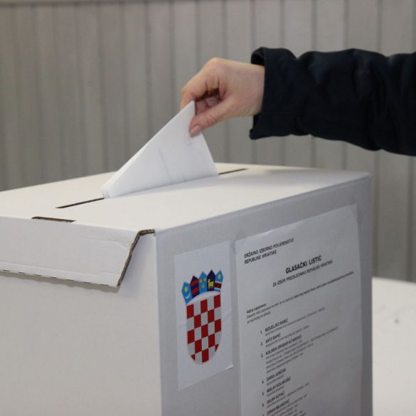 Raspisani izbori za vijeća mjesnih odbora Grada Slavonskog Broda