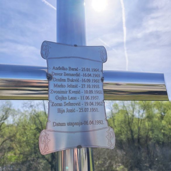 Tužna obljetnica pogibije osmorice hrvatskih branitelja na Savi