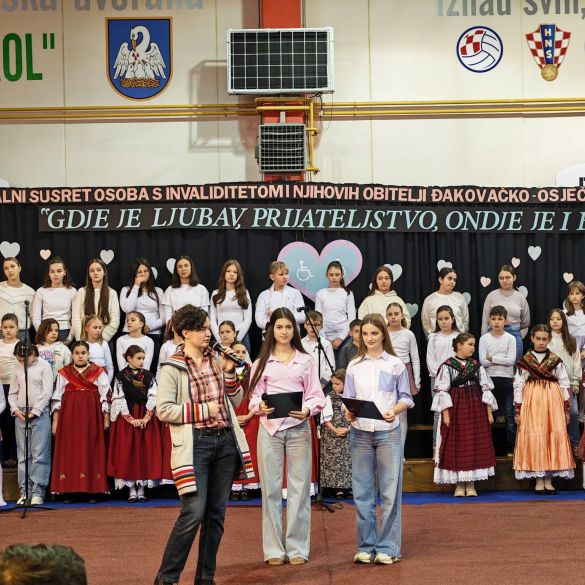 Sibinj ugostio susret osoba s invaliditetom i njihovih obitelji